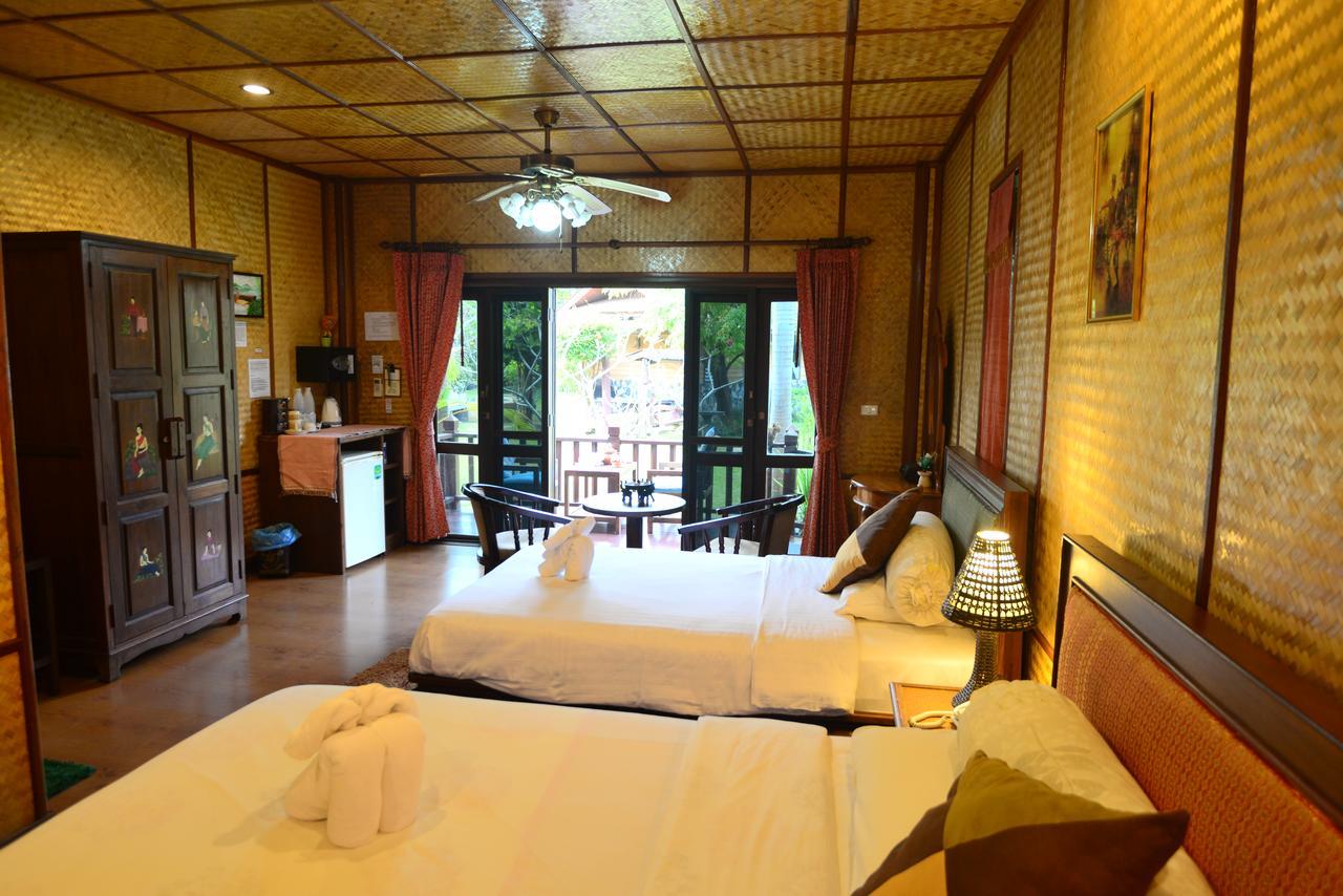 Viang Yonok Hotel, Restaurant, Sports Club Chiang Saen Bilik gambar